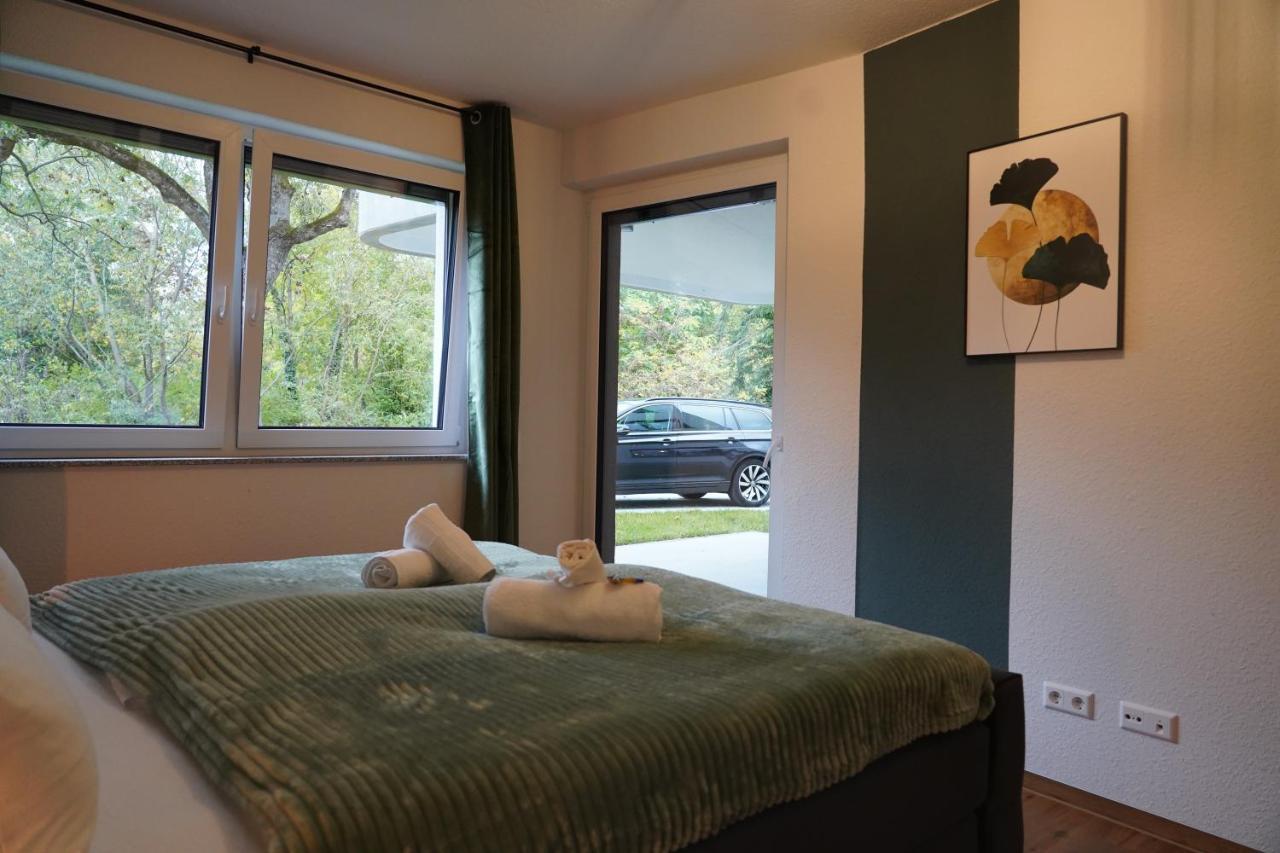 Design-Apartment I Direkt Im Zentrum I Boxspring I Nespresso I Terrasse Mit Garten I Parkplatz Bad Krozingen Eksteriør bilde