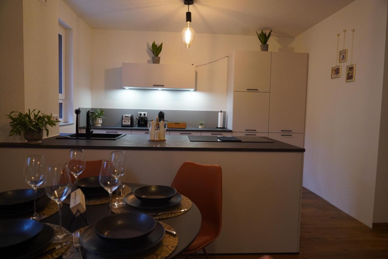Design-Apartment I Direkt Im Zentrum I Boxspring I Nespresso I Terrasse Mit Garten I Parkplatz Bad Krozingen Eksteriør bilde